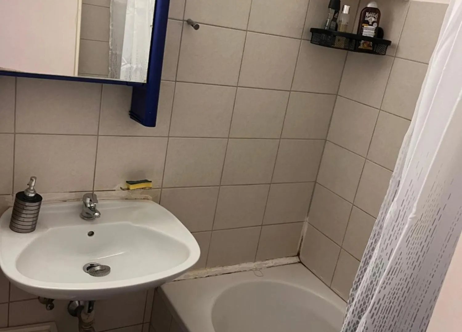 Zimmer Graz 0*,